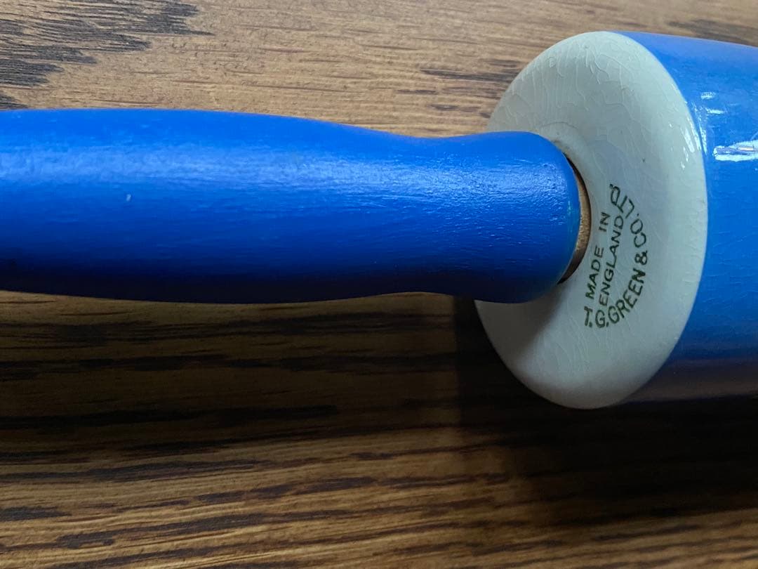 お値下げ致しました。イギリス製、コーニッシュウェアの麺棒 TG Green