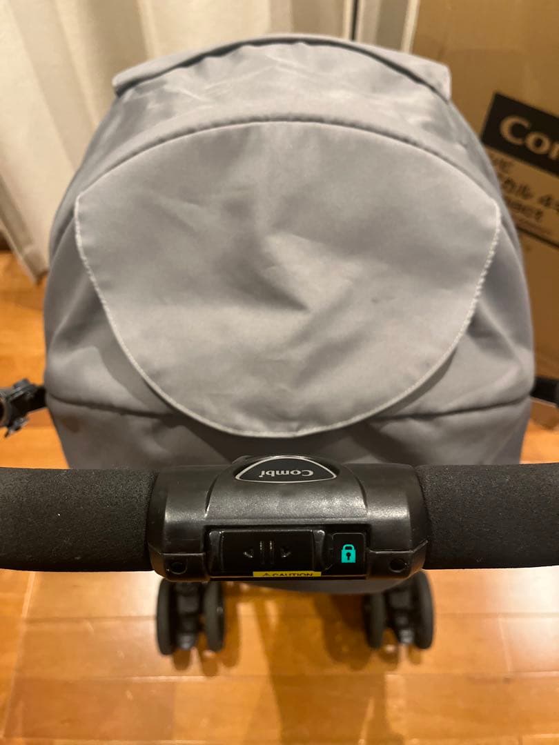 【レインカバー付き】 Combi スゴカルα 4キャス ベビーカーエッグショック