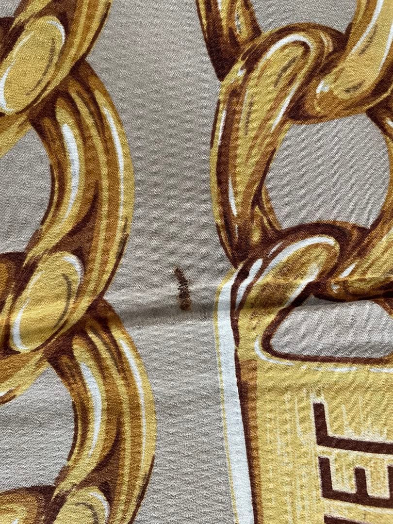 CHANEL シャネル スカーフ 超大判　チェーンスカーフ