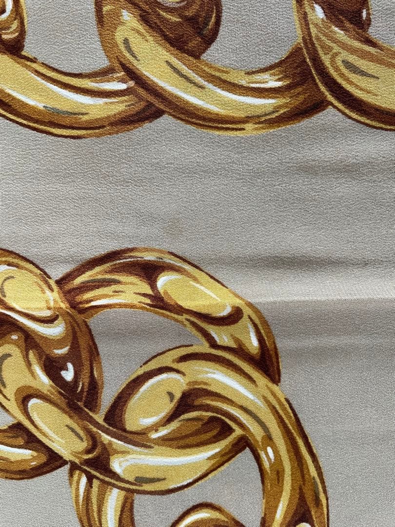 CHANEL シャネル スカーフ 超大判　チェーンスカーフ