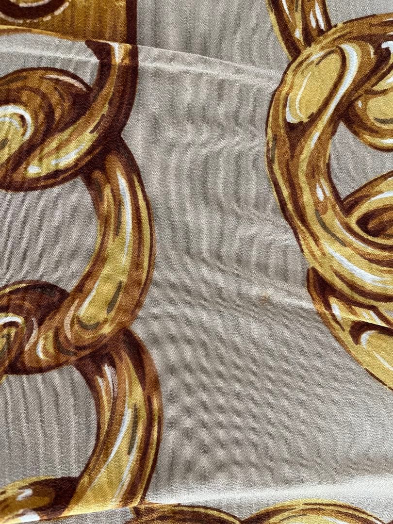 CHANEL シャネル スカーフ 超大判　チェーンスカーフ