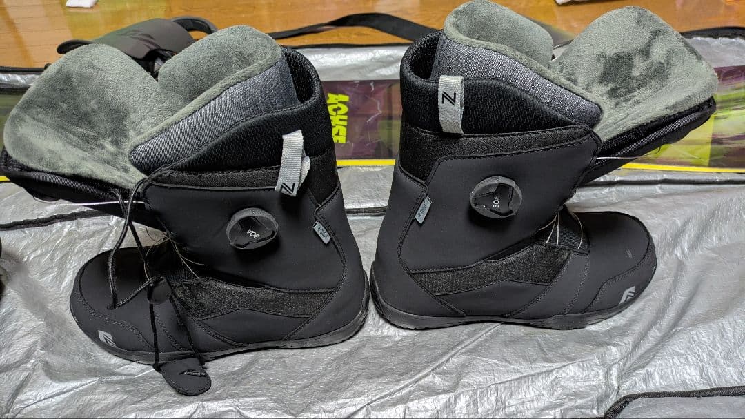 ヨネックス YONEX ACHSE 154cm スノーボード　グラトリ　初心者