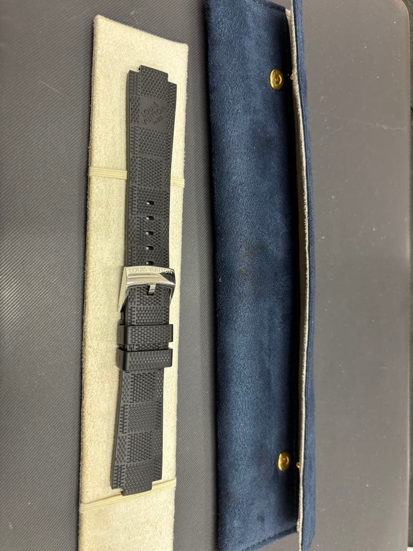 LOUIS VUITTON ダミエラバーベルト