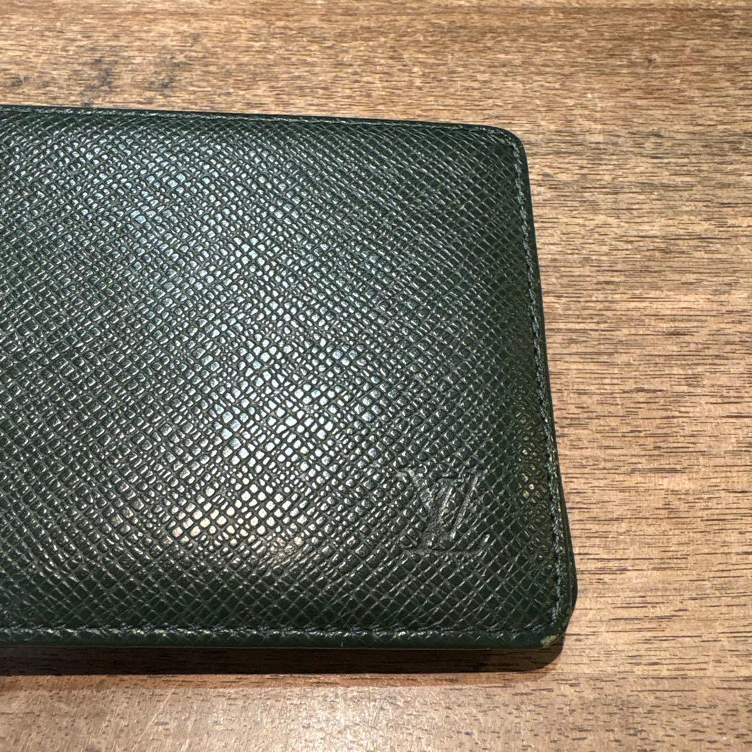 Louis Vuitton ルイヴィトン　二つ折財布　タイガ　ポルトグリーン