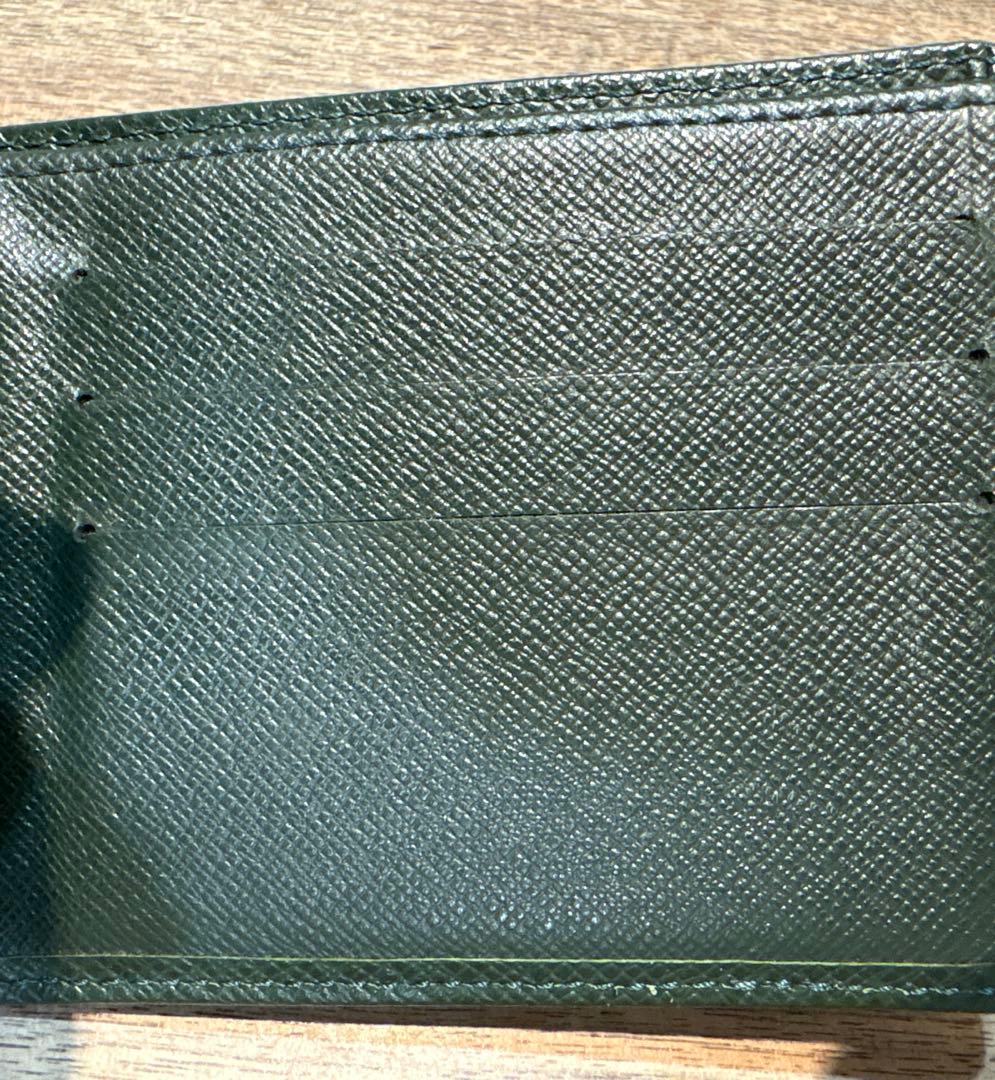 Louis Vuitton ルイヴィトン　二つ折財布　タイガ　ポルトグリーン