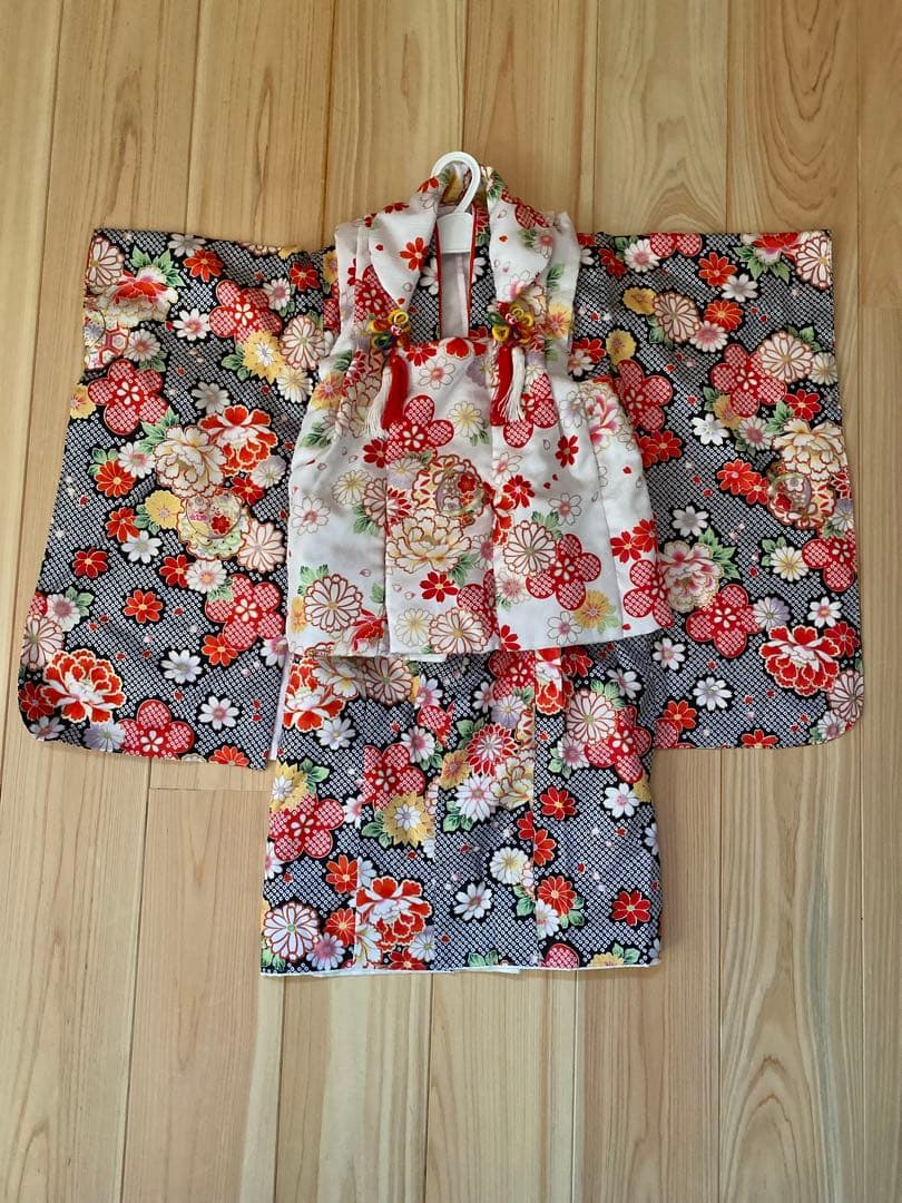 美品　七五三　3歳女の子用着物セット　花柄