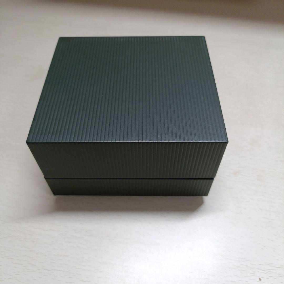 貴重なシルバー　GUCCI ベゼルチェンジ 時計　電池交換済