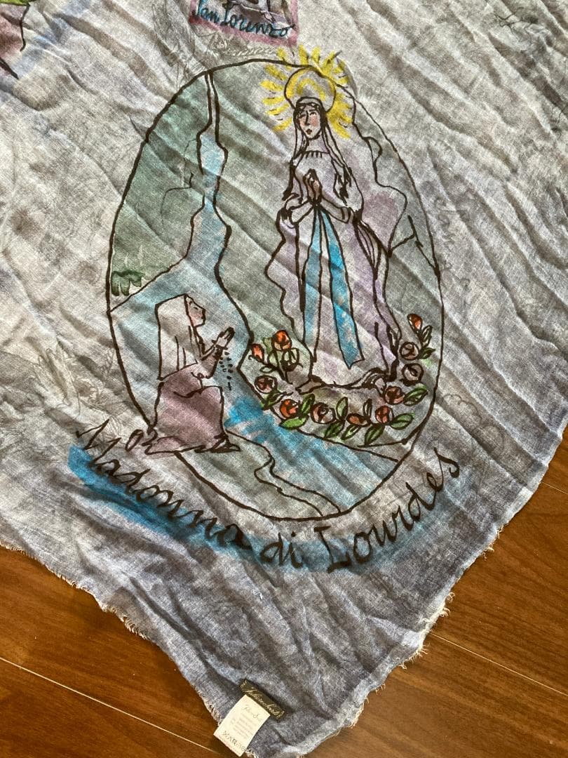 Faliero Sarti ファリエロサルティ　BEATI ストール