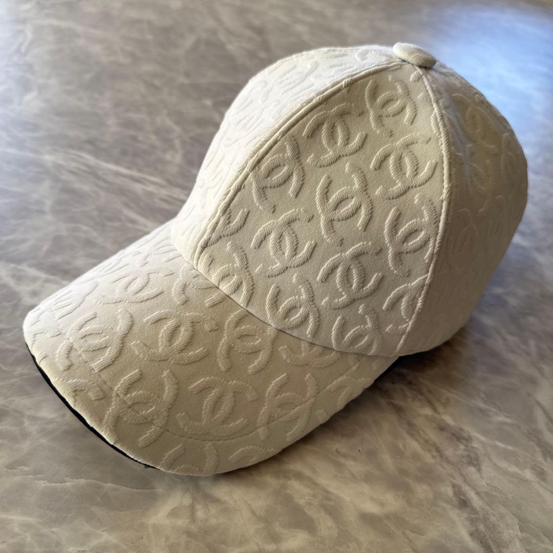 美品　入手困難　超希少　シャネル　CHANEL　キャップ　帽子　2025S