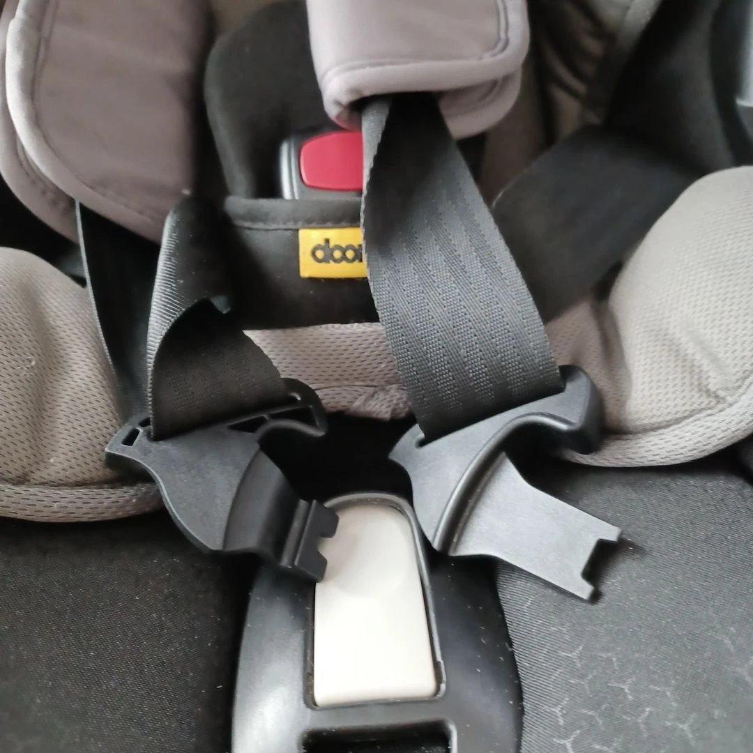 ドゥーナベビーカー　グレー　箱つき