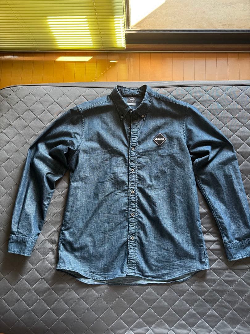 カ*ー様 F.C.R.B　デニムYシャツ　XL