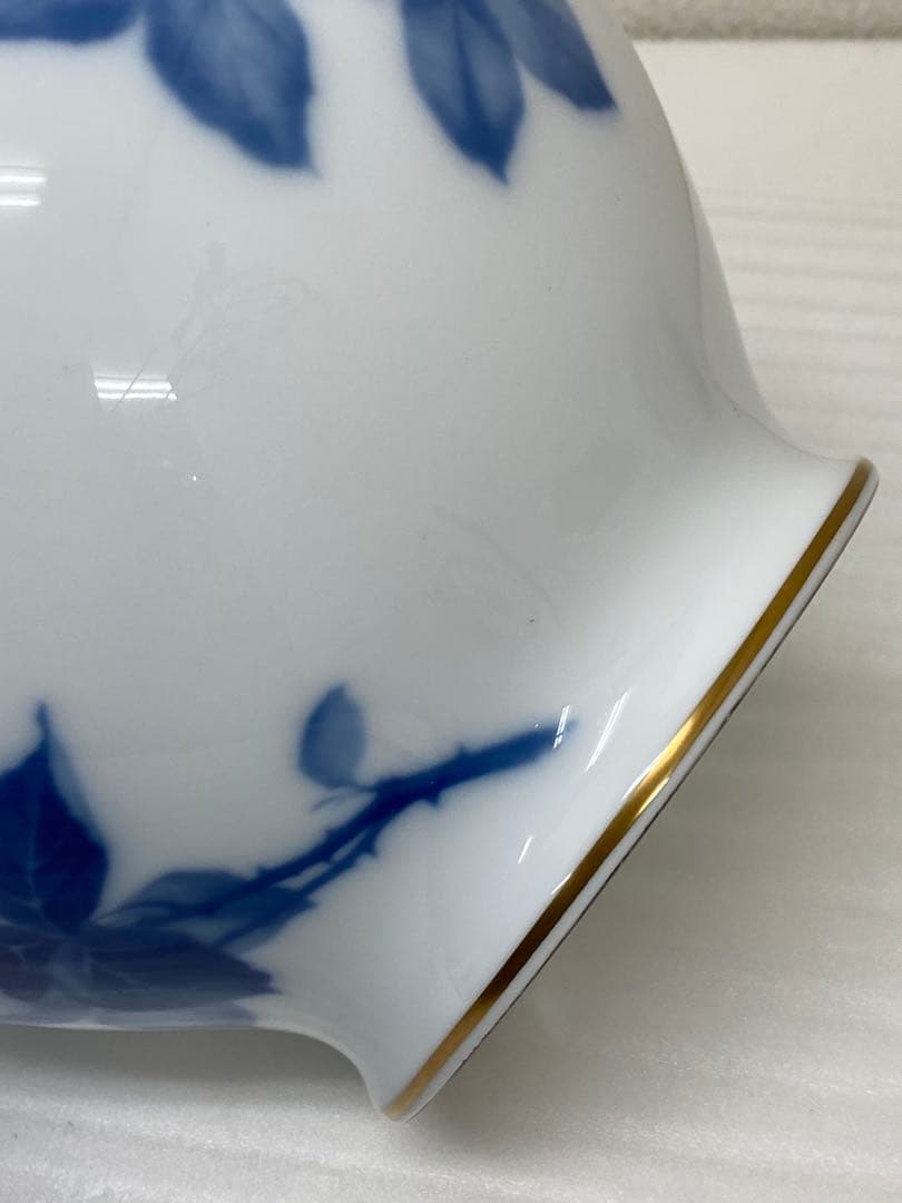 3-3288 大倉陶園　ブルーローズ花瓶