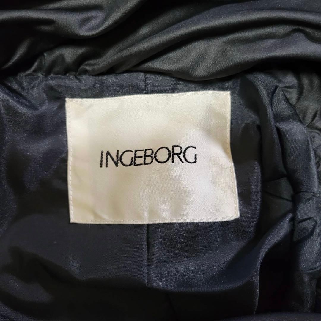 インゲボルグ ダウンジャケット
