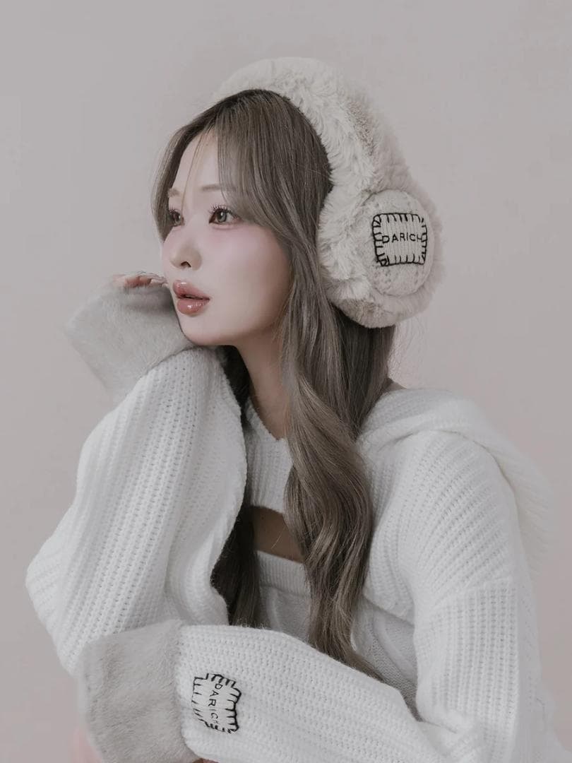 新品【Darich】ダブルファブリックイヤーマフラー IVO