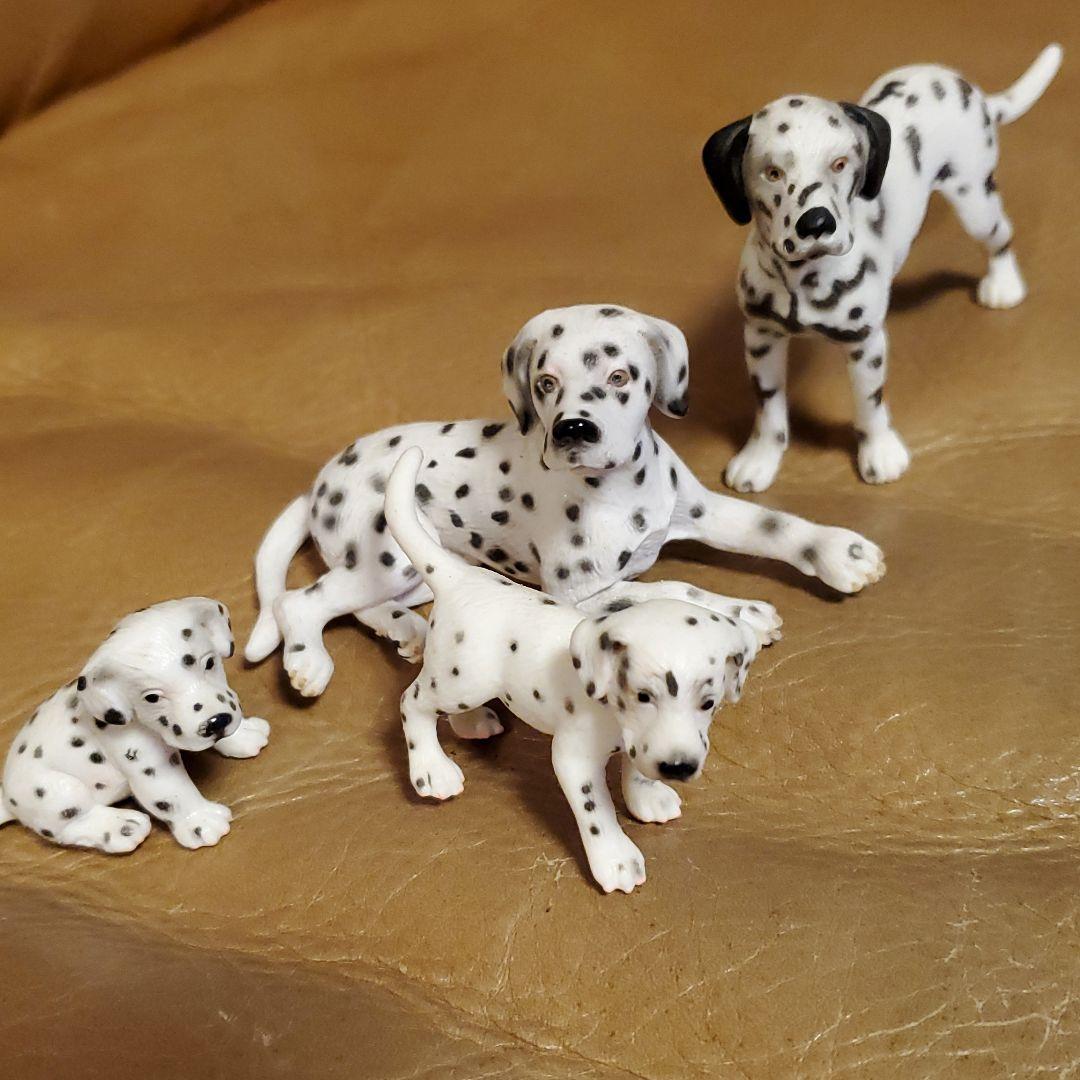 シュライヒ ダルメシアン 合計７７匹