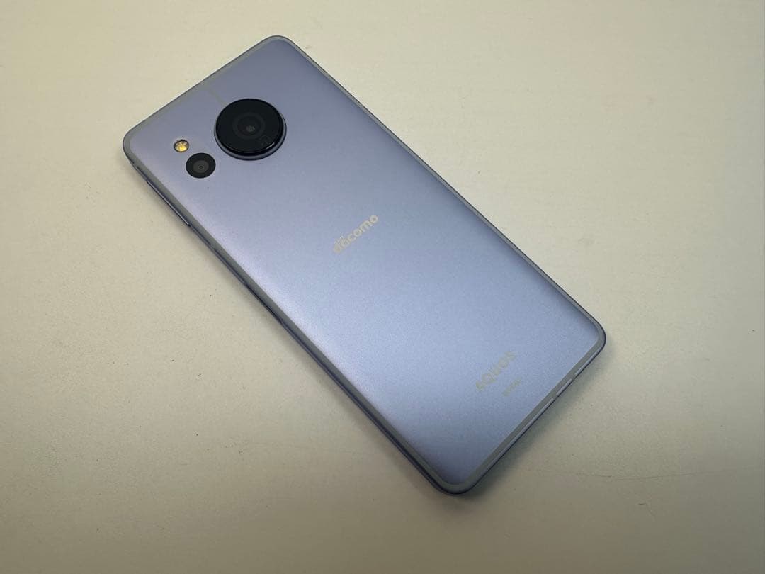 Aquos sense8 docomo 128GB ブルー 画面不良なし