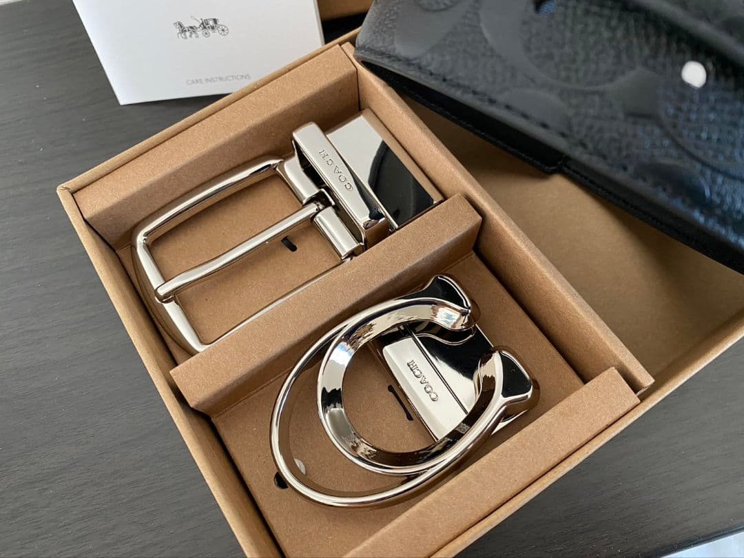 SALE♪コーチ　リバーシブル　シグネチャーベルト　シルバー回転バックルセット