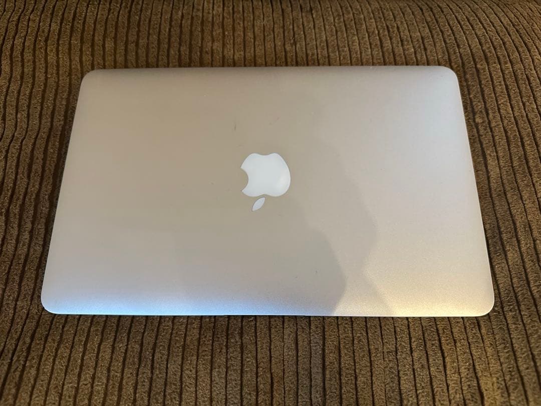 Apple MacBook Air シルバー