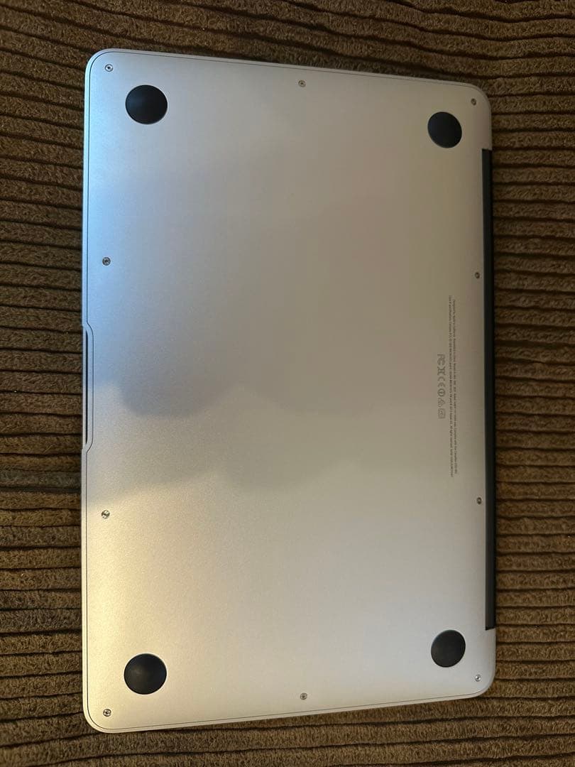 Apple MacBook Air シルバー