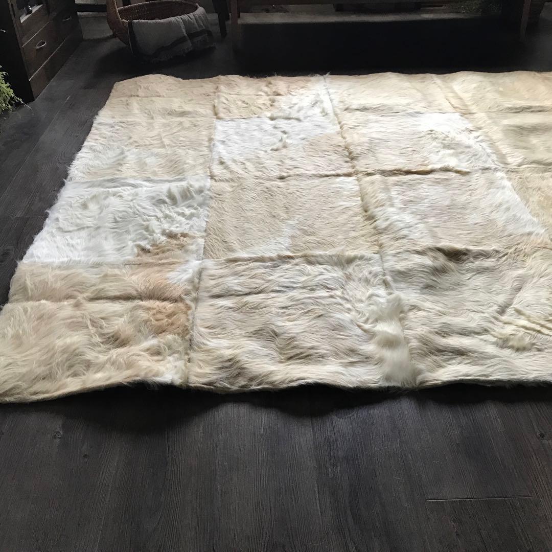 牛 ラグ ラグマット 皮 パッチワーク 絨毯 157x237cm ①