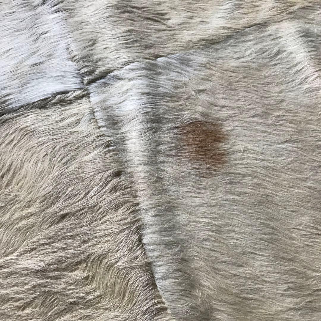 牛 ラグ ラグマット 皮 パッチワーク 絨毯 157x237cm ①