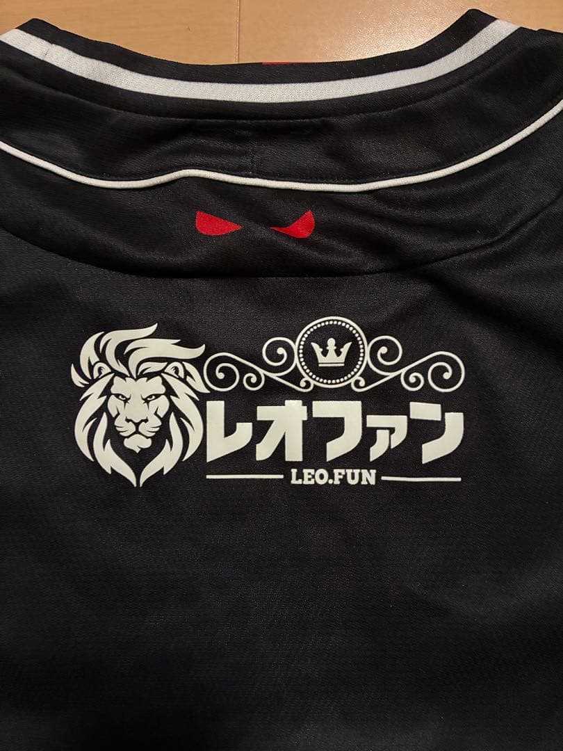 コンサドーレ札幌 Mizuno 黒シャツ