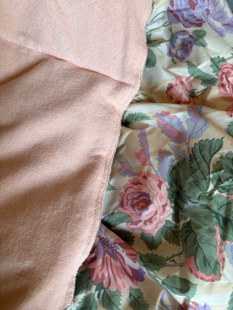 Sanderson 花柄 西川掛け布団 150x210cm未使用品　薄い布団