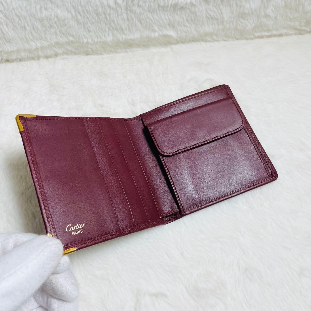 新品未使用 正規品　カルティエ二つ折り財布コンパクトウォレット 箱付カード付き