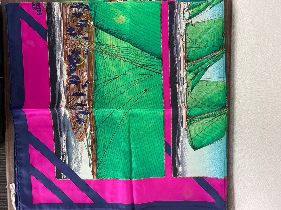 HERMES エルメス スカーフ カレ90 疾風 RAFALES シルク