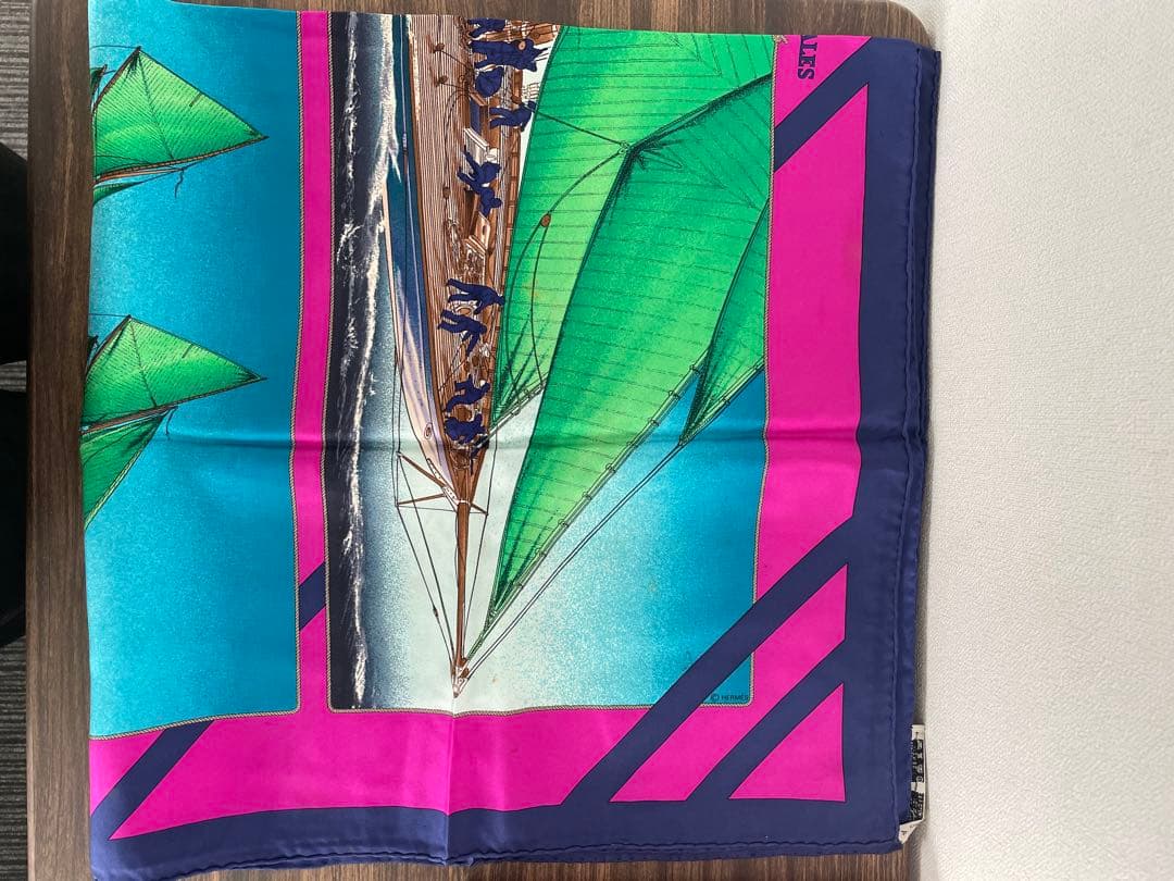 HERMES エルメス スカーフ カレ90 疾風 RAFALES シルク