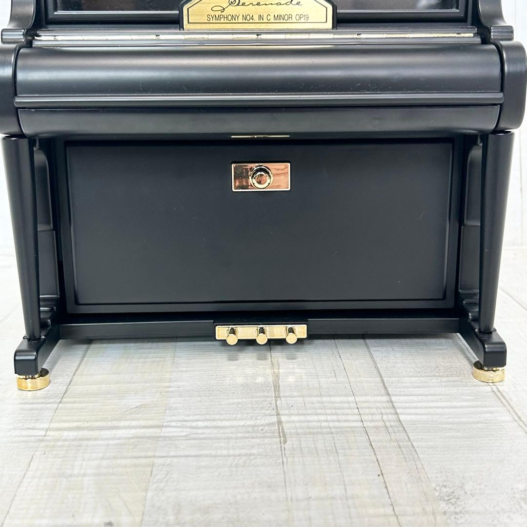 Sankyo製ピアノ型オルゴール付きジュエリーボックス【曲：乾杯】