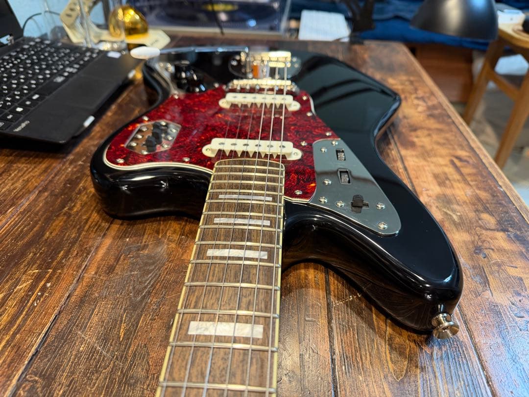 美品　Squier Jaguar Classic Vibe '70s