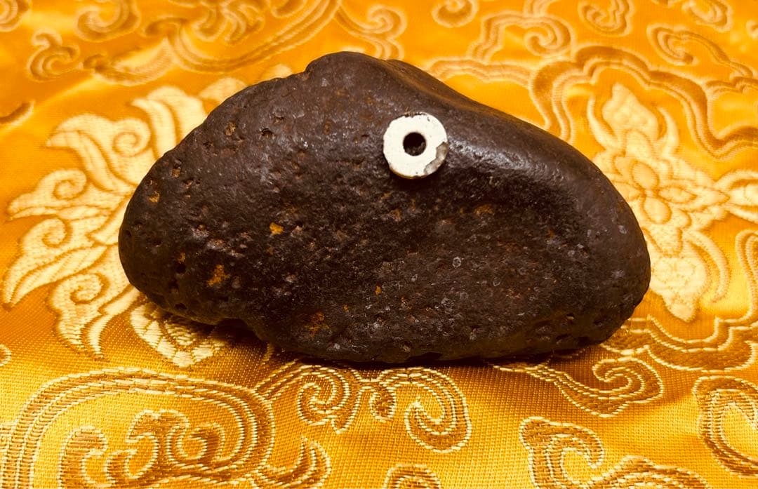 .宇宙パワー強鉄隕石 石質隕石宇宙パワー 不思議の石鉄隕石アンティーク