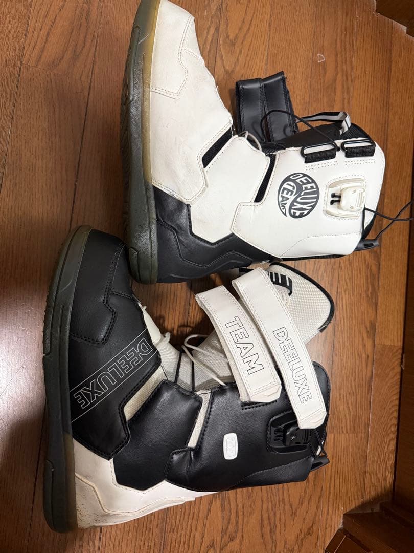 DEELUXE TEAM ID 26.5 インナーは新品未使用のアタリブーツ