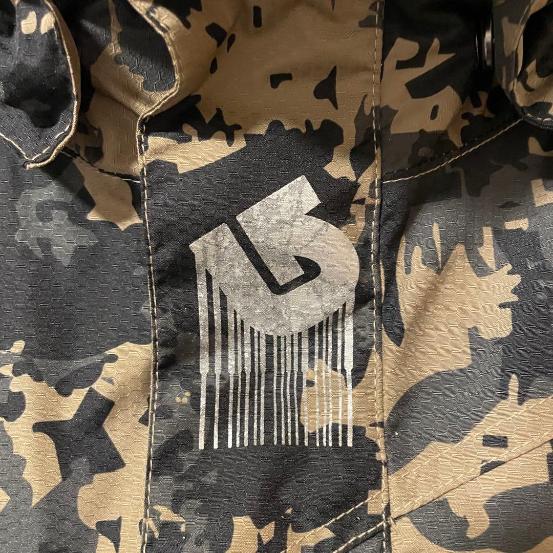 Burtonバートンスキーウェアスノーボードジャケットパーカーカモ総柄黒ブラック