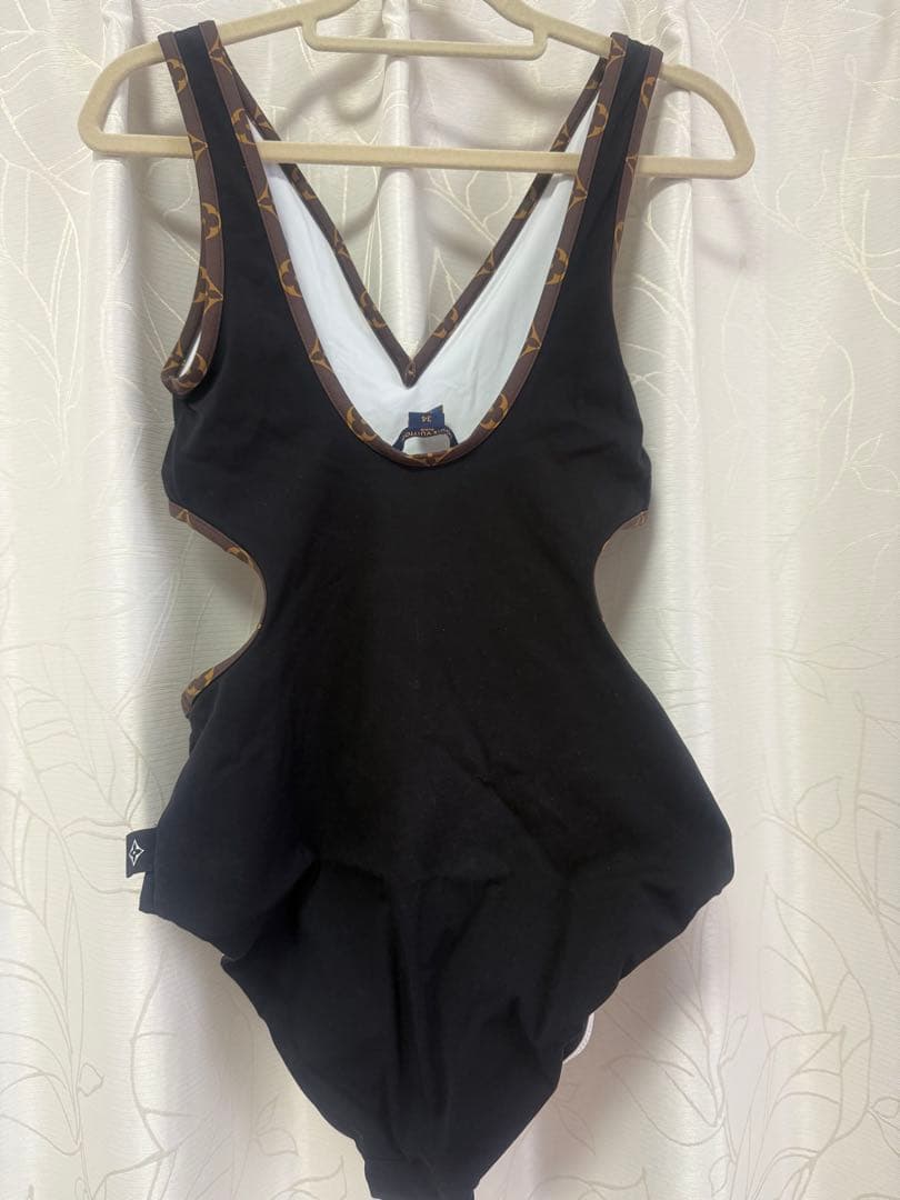 ルイヴィトン 水着 ワンピース