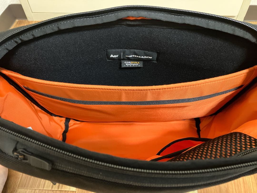 AER × OSHMAN'S シティメッセンジャー