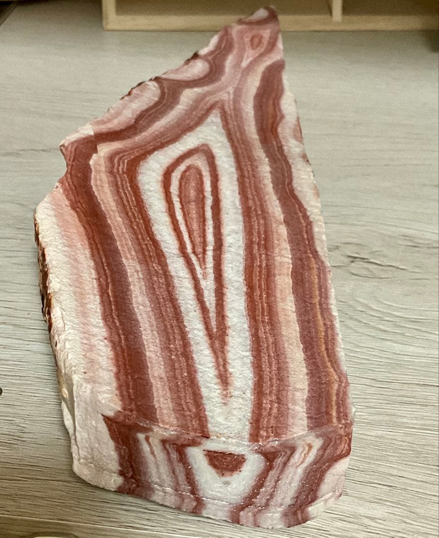 アメリカ・ユタ州産 ピンクライオライト 原石（スライス）