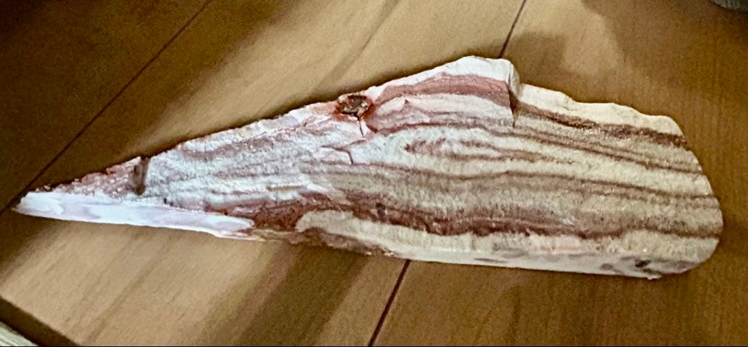 アメリカ・ユタ州産 ピンクライオライト 原石（スライス）