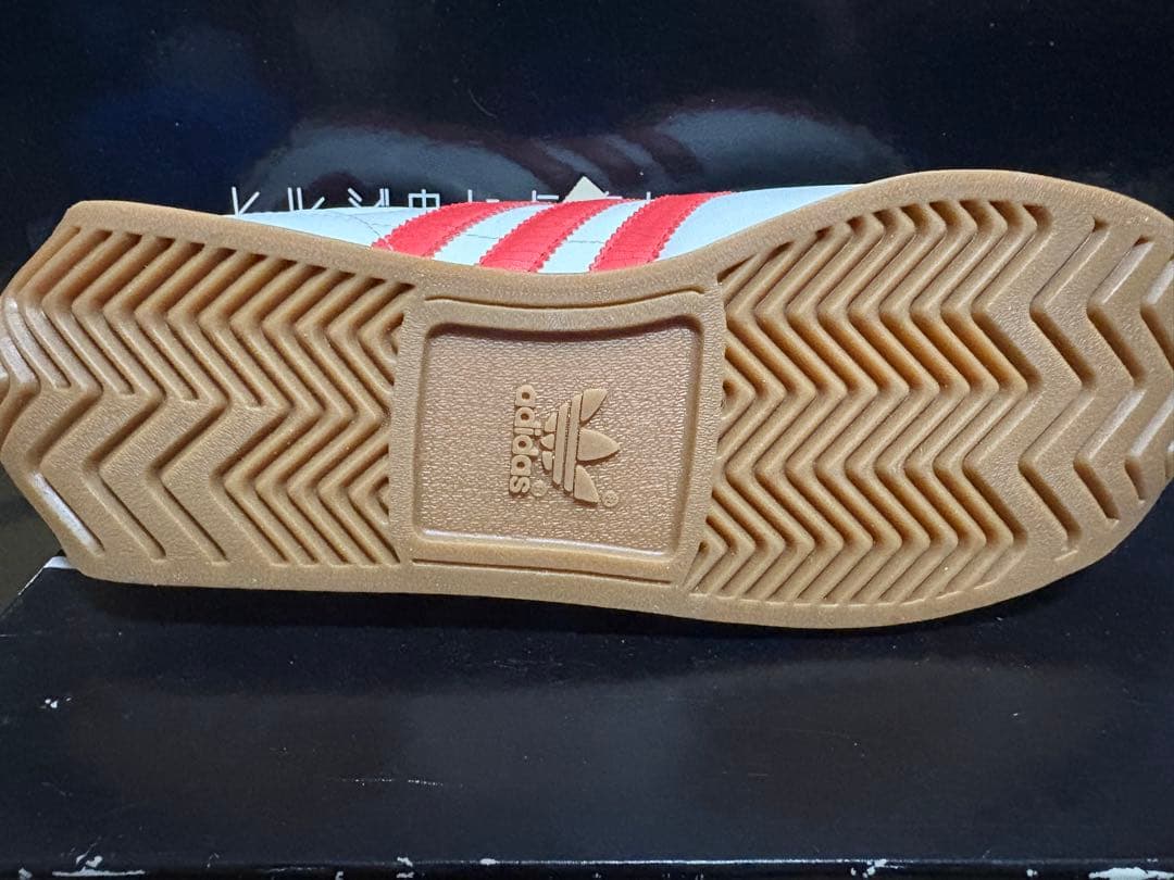 adidas スニーカー 661977 ホワイト/レッド 9 UK