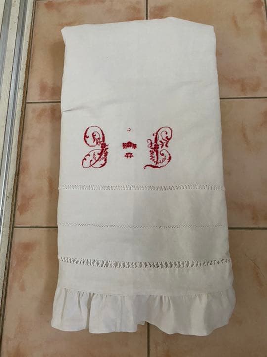 アンティーク　リネン　イニシャルカバー