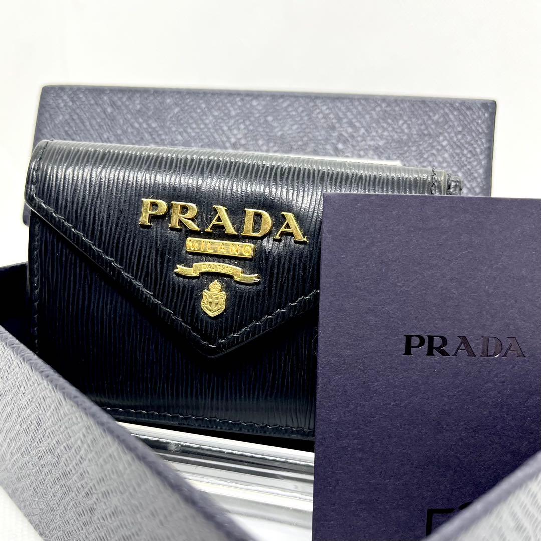 箱・ギャラ付き/極美品/ICチップ/現行✨プラダ 三つ折り財布 ヴィッテロムーブ