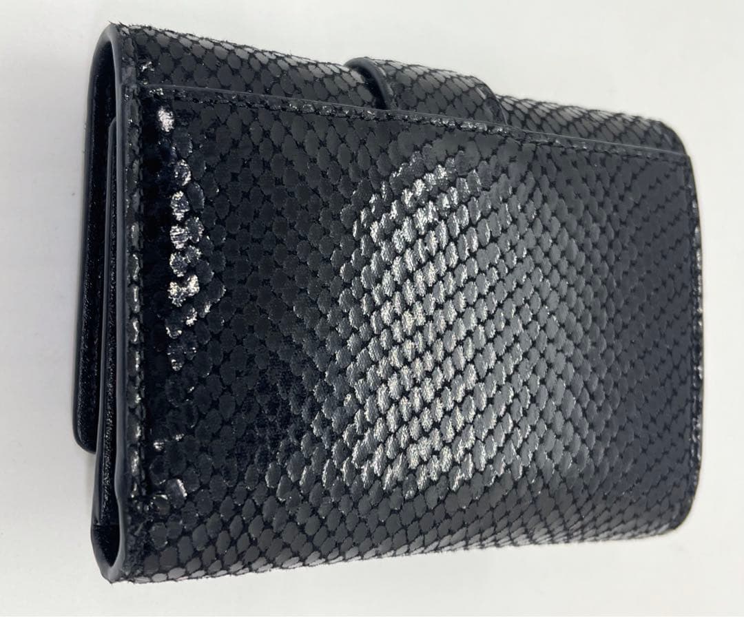 JIMMY CHOO(ジミーチュウ) ブラック 三つ折り財布