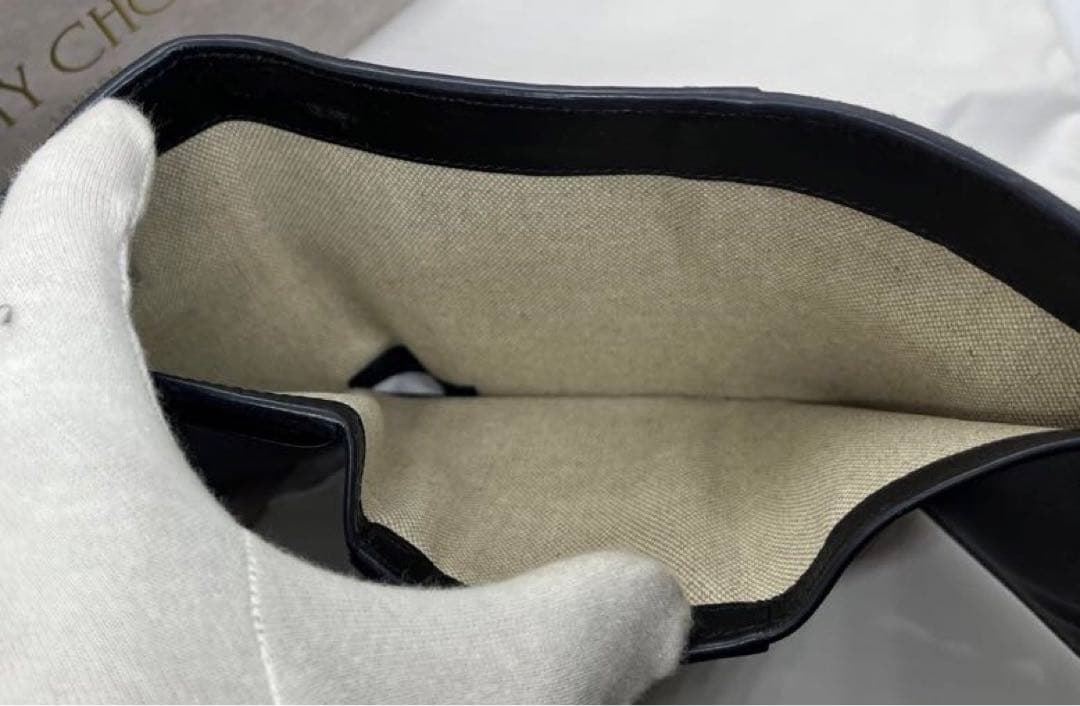 JIMMY CHOO(ジミーチュウ) ブラック 三つ折り財布