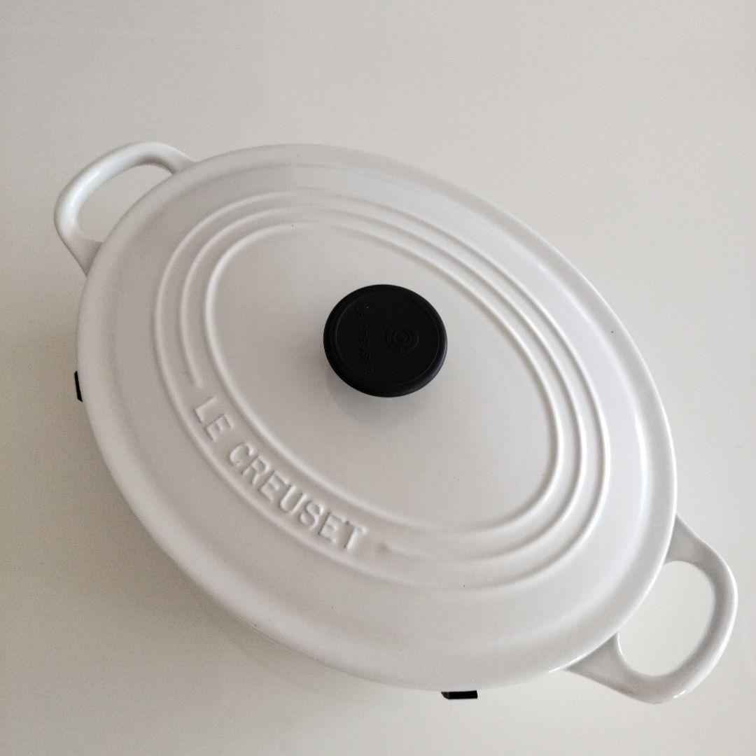 ルクルーゼ　ココットオーバル25cm ホワイト