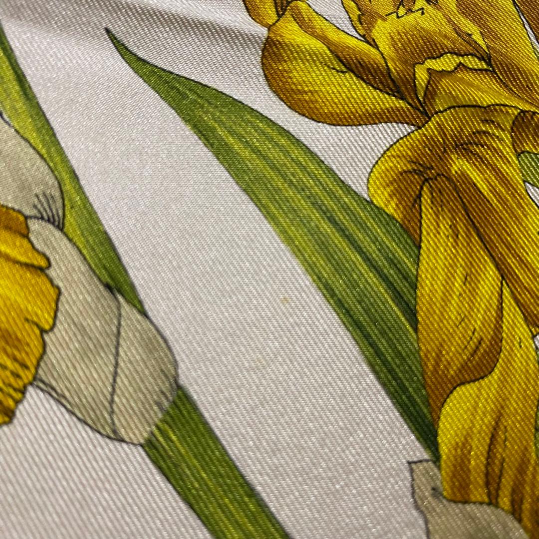 GUCCI 大判シルクスカーフ フローラル 花柄 シェリーライン ボタニカル