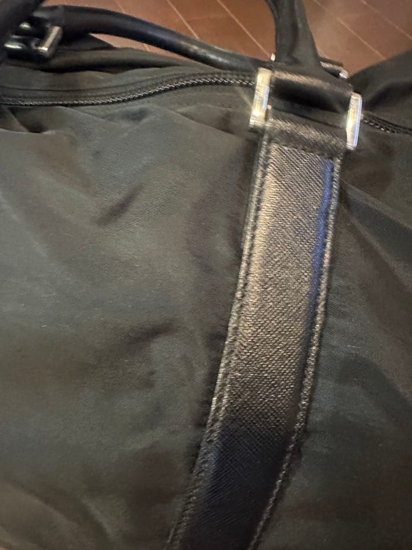 訳ありPrada ボストンバッグ 黒 ナイロン　ダイヤル式南京錠