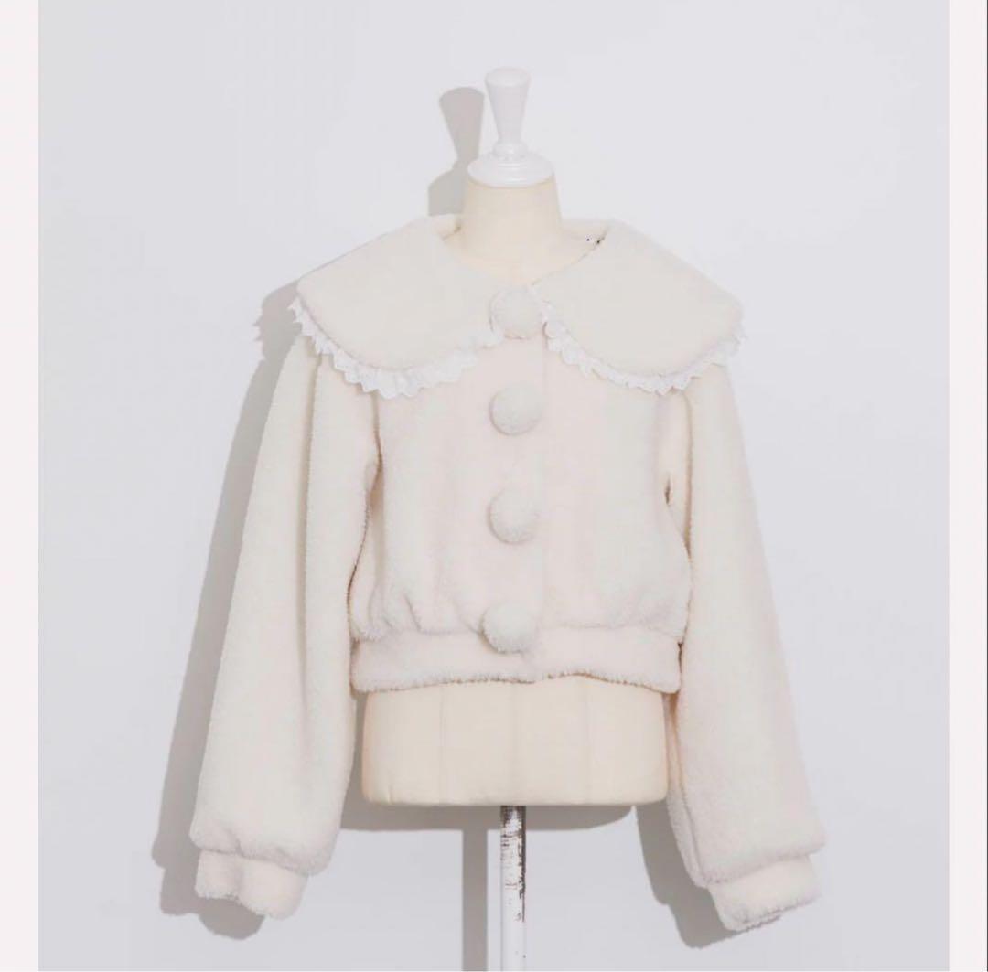 pium フリルカラーショートボアコート ホワイト