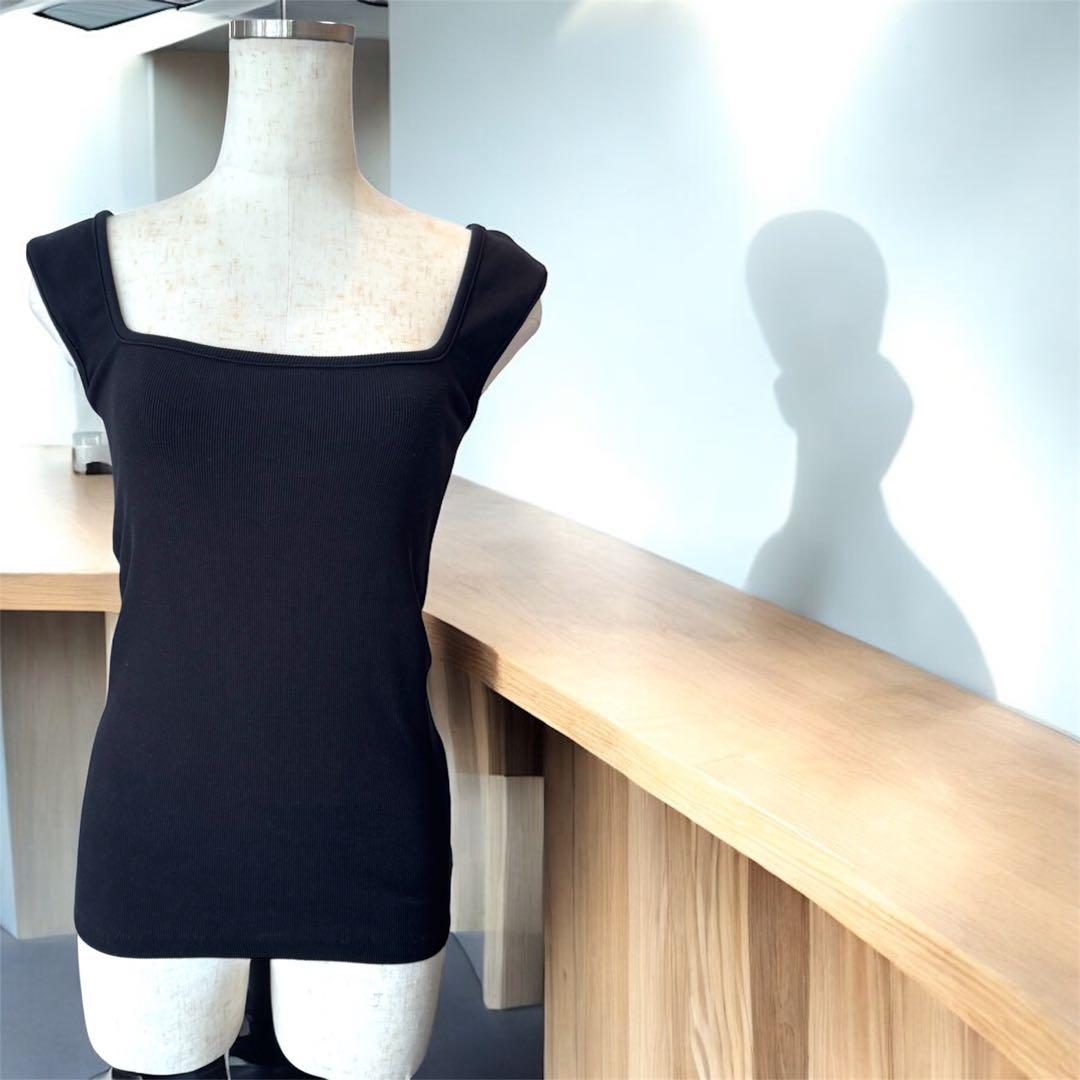 美品‼️未使用品。ロンハーマン　ブラック タンクトップ