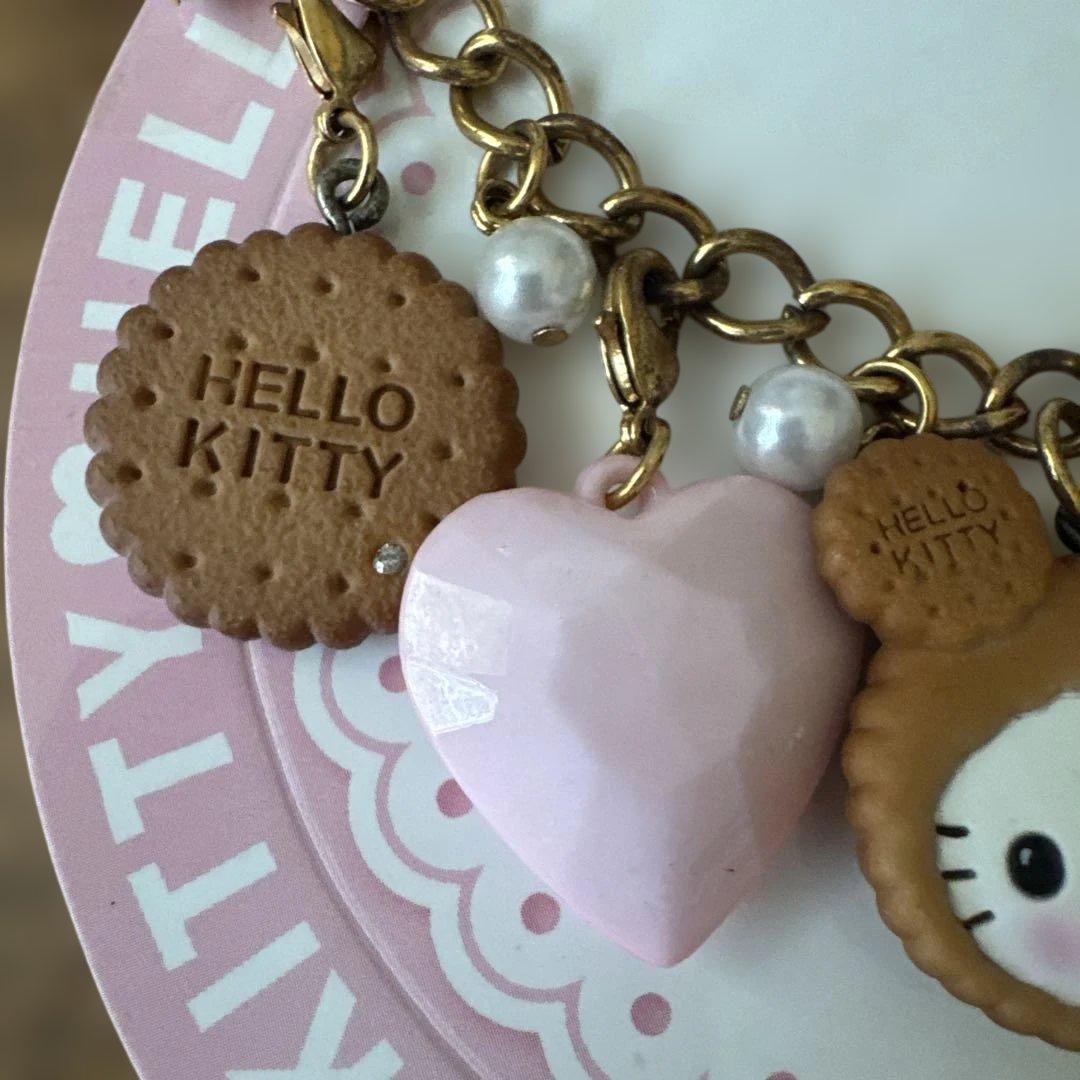 ハローキティ ブレスレット　チャーム付き